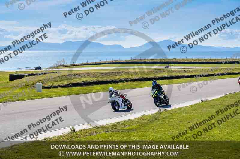 anglesey no limits trackday;anglesey photographs;anglesey trackday photographs;enduro digital images;event digital images;eventdigitalimages;no limits trackdays;peter wileman photography;racing digital images;trac mon;trackday digital images;trackday photos;ty croes